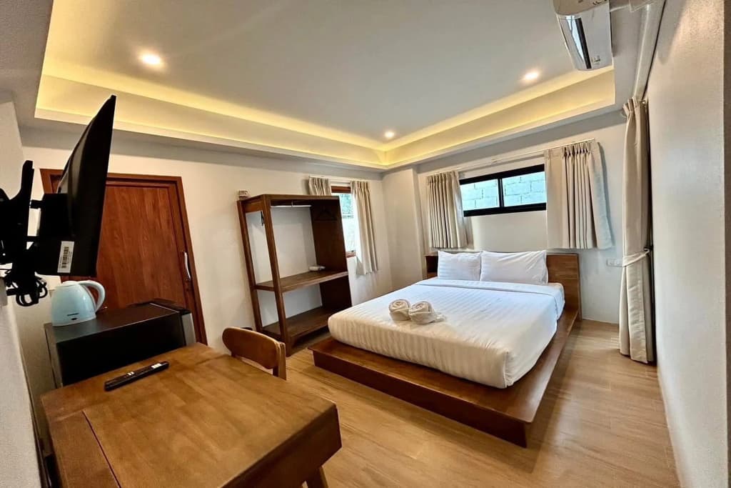 Tanwa Hotel - photo 23