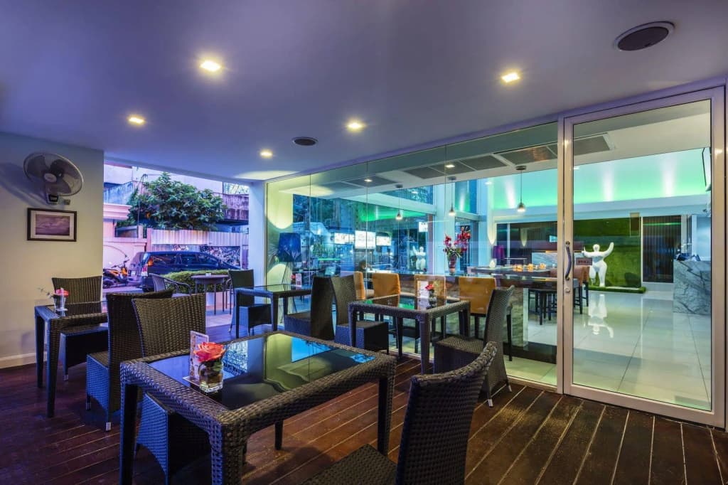 Hotel Solo Sukhumvit 2 - photo 25