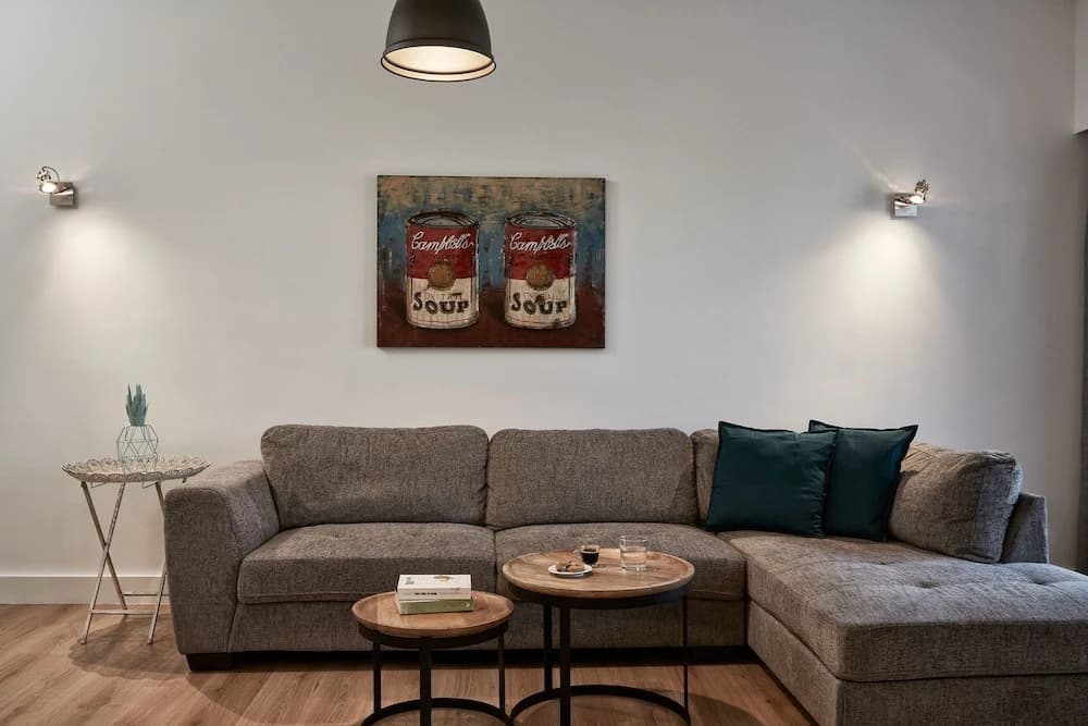 Urban Heights 3BD Apt - photo 9