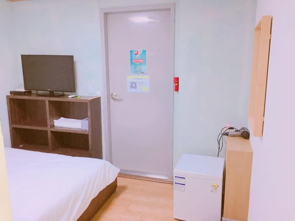 I-House - photo 1
