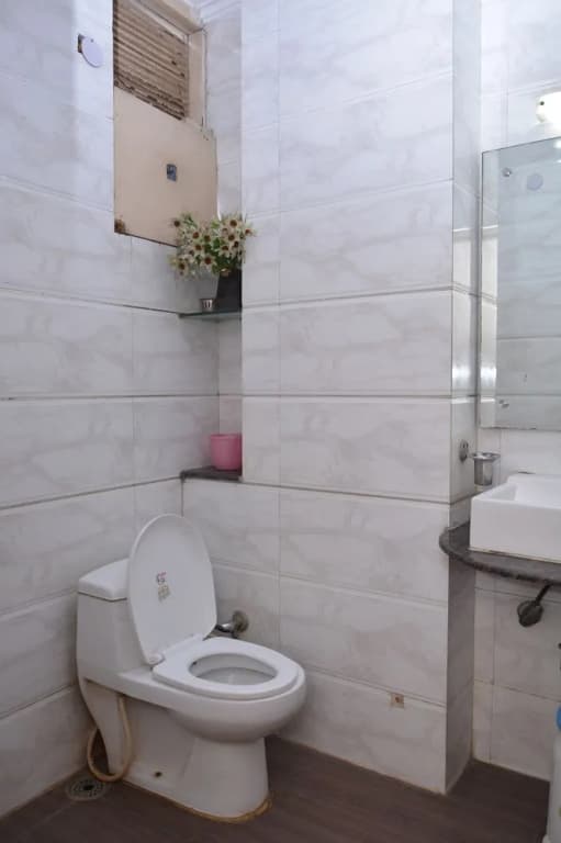 Hotel Yatri International G.H - photo 10