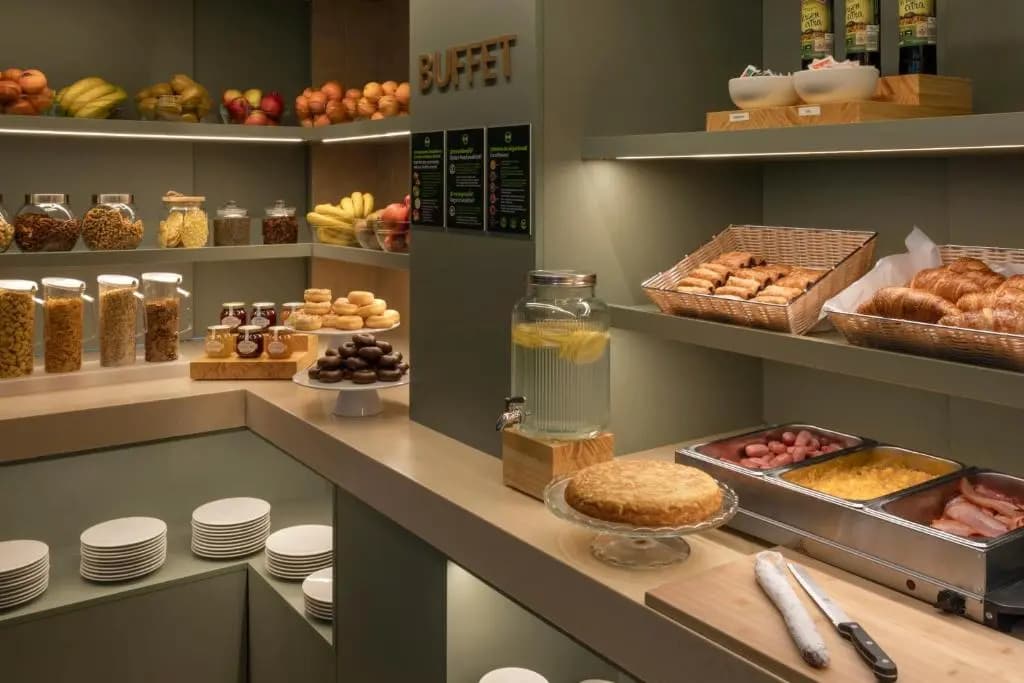 B&B HOTEL Madrid Vallecas Ensanche - photo 25