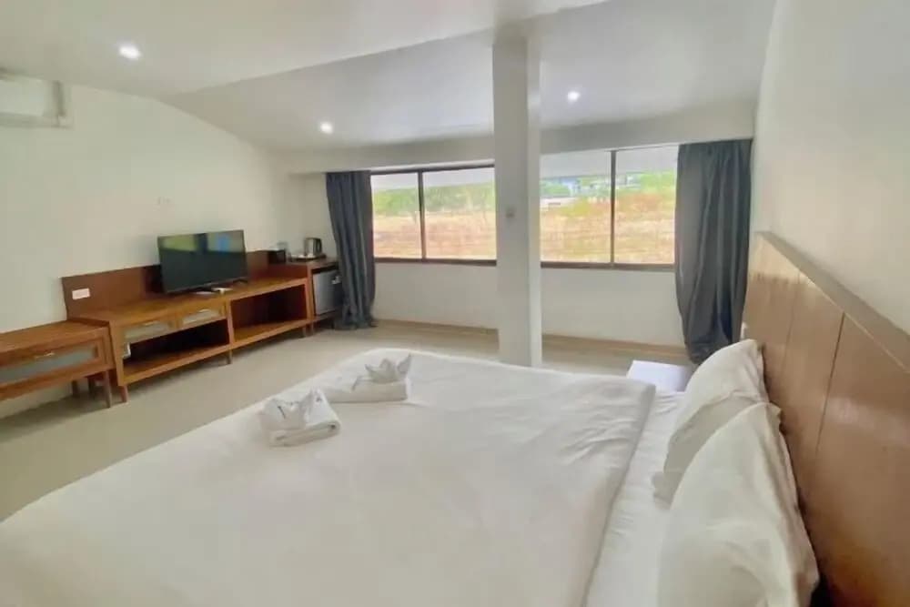 V Beach Resort - photo 16