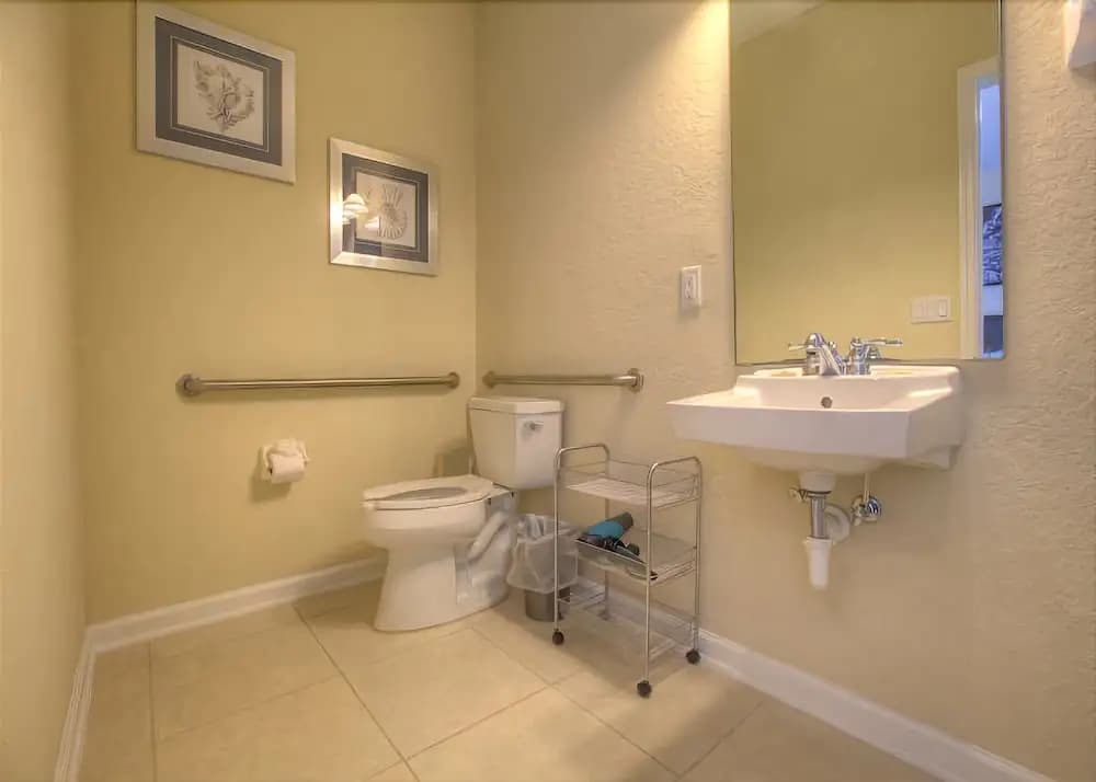 5002 Tideview Circle #6, - photo 9