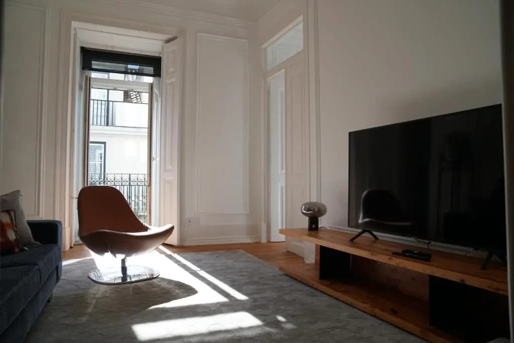 Flora Baixa Apartments - photo 2