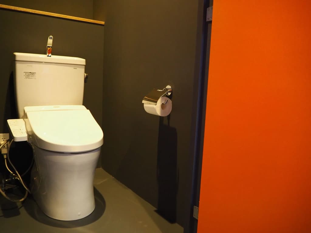 Turn Table Hostel - photo 8