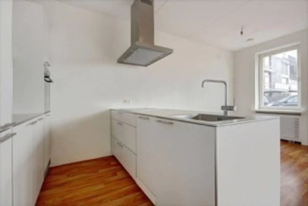 Amsterdam View Apartment - photo 19