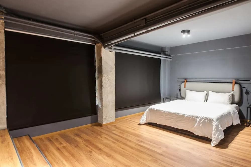 Modern Industrial Apt In Neos Kosmos - photo 6