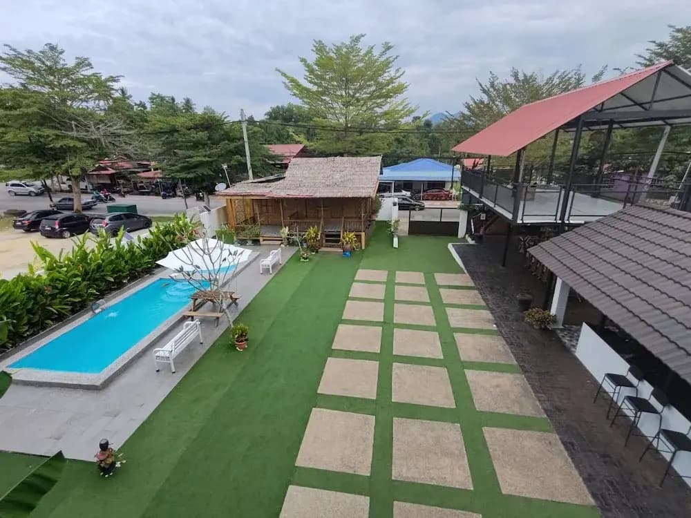 Aeden Villa, Roomstay & Homestay - photo 16