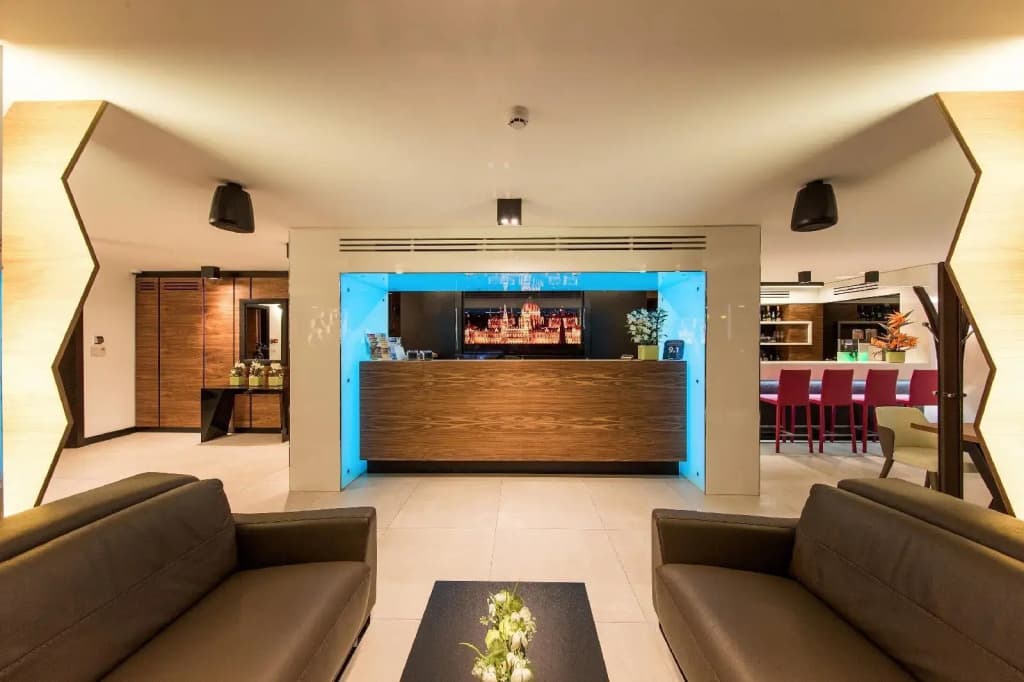 Boutique Hotel Victoria Budapest - photo 35