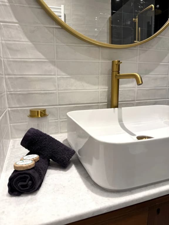 Siga-siga Luxury Acropolis Apt - photo 14