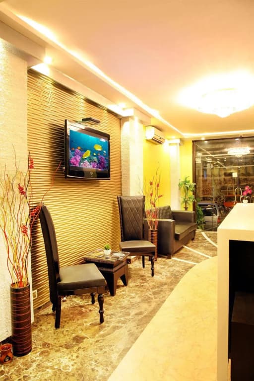 Hotel TJS Royale - photo 12