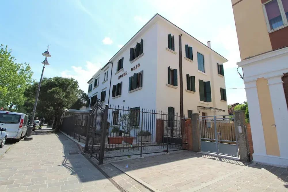 Hotel Villa Orio & Beatrice - photo 1