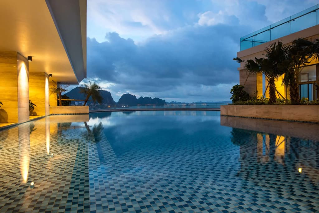 Wyndham Legend Halong Hotel - photo 17