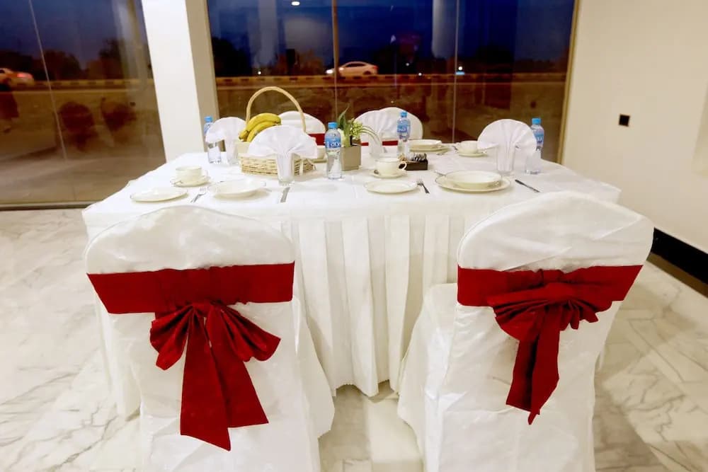 Golden Crown Hotel Al Seeb Muscat - photo 17