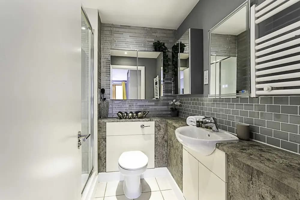 Modern 2-bed Flat, Bethnal Green - photo 10