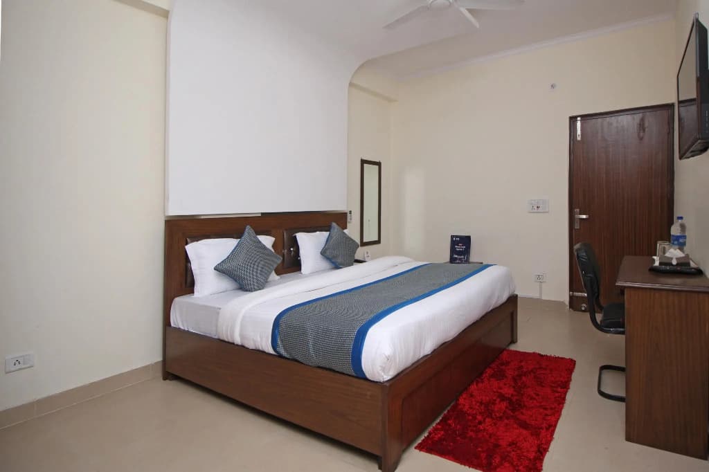 OYO 9273 Surya Palace - photo 19