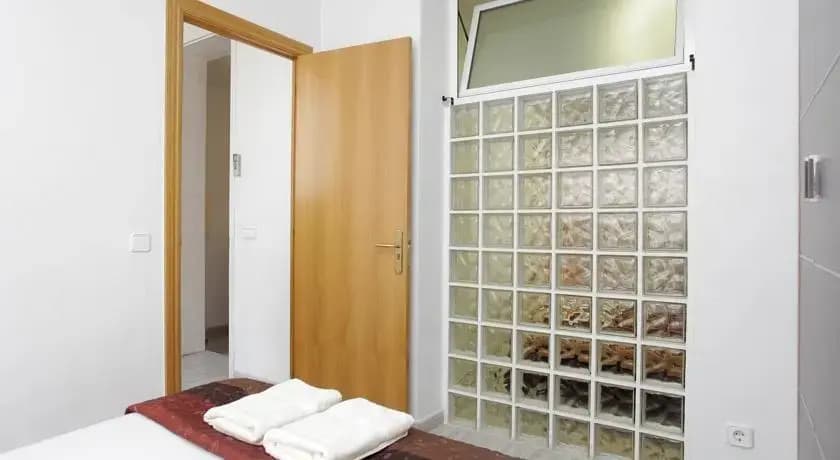 Central & Cosy Flat Bcn Center - photo 2