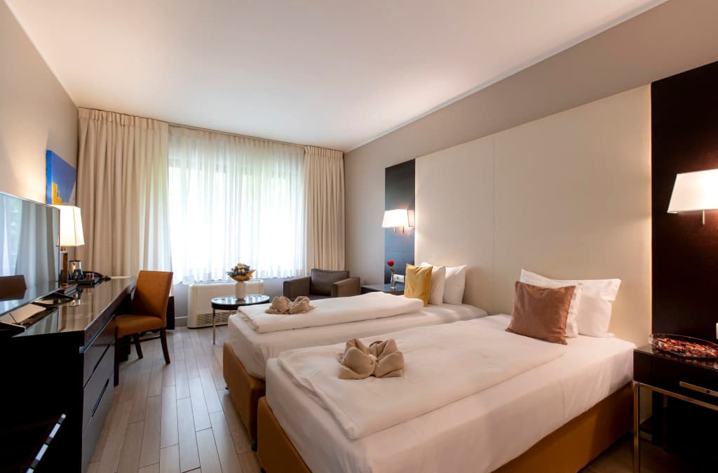 Lions Garden Hotel - photo 36