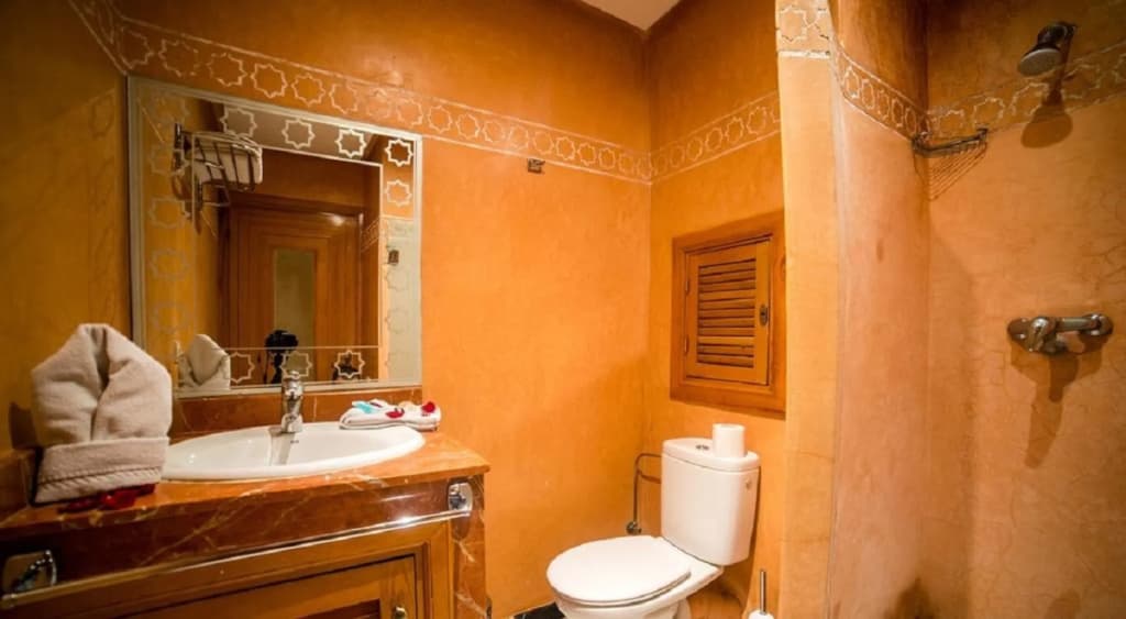 Hôtel Les Trois Palmiers - photo 11