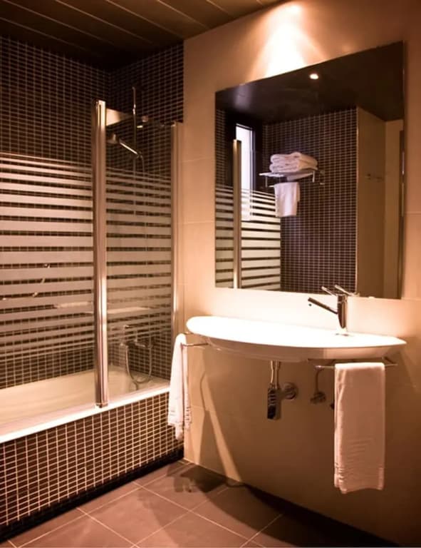 Hotel Barcelona House - photo 18