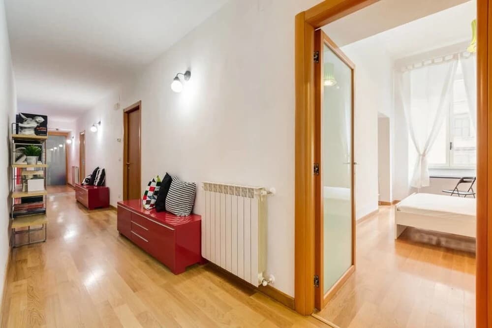 Extra Large Colorful Flat in Central Location! - photo 5