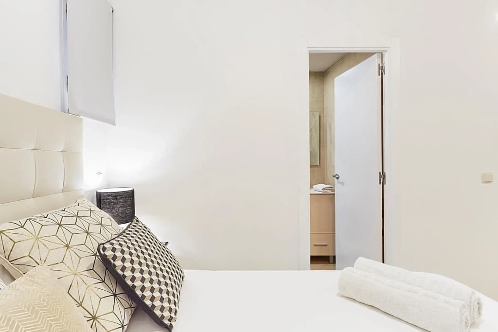 LEEWAYS LOFT IV in GRAN VÍA - photo 5