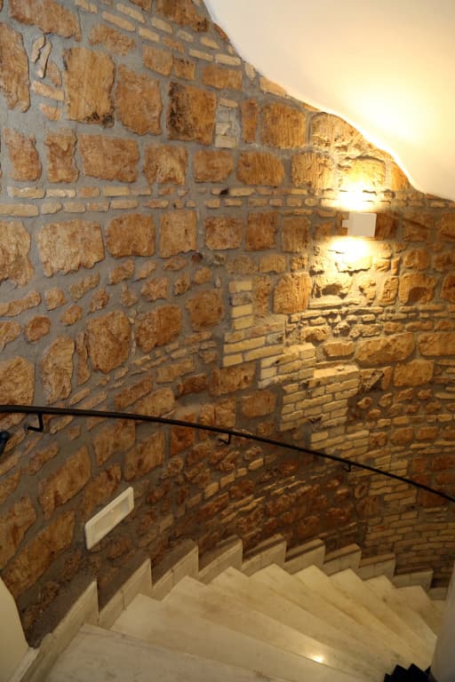 Hotel Borromeo - photo 21
