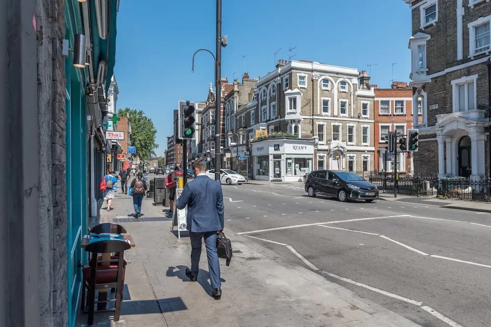 Luxurious West Kensington Home by Olympia London - photo 16