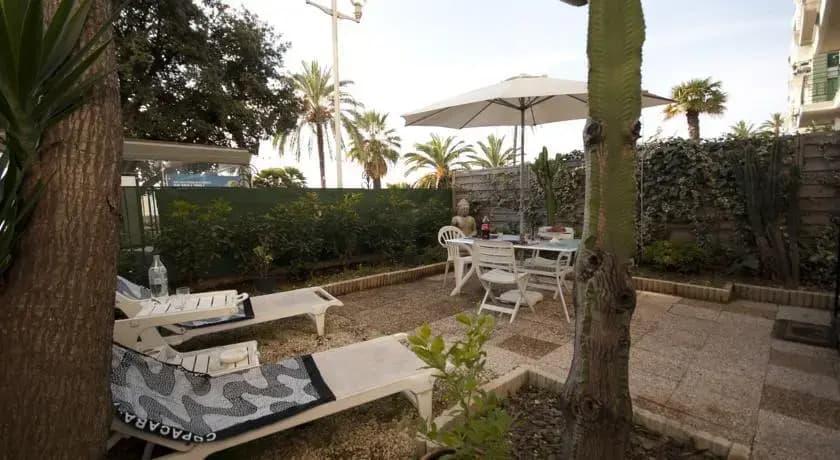 The Private Garden of the Promenade - photo 7