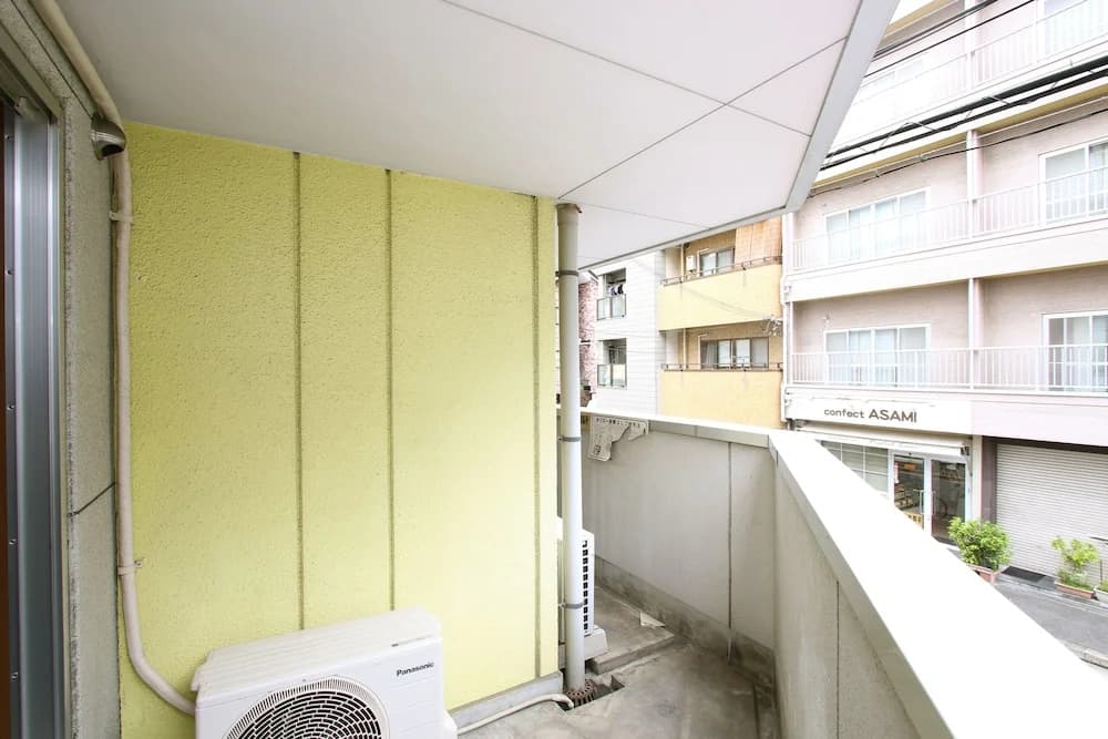 Guest House Osaka Tsukamoto - photo 1