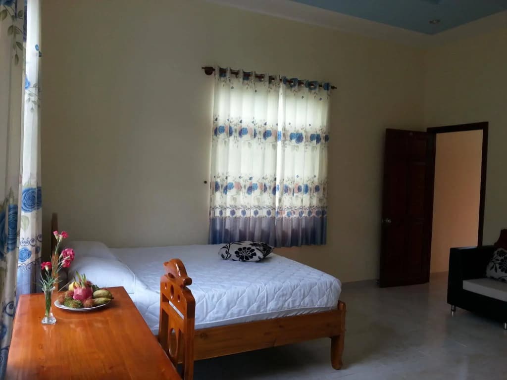 Cat Que Guest House - photo 2