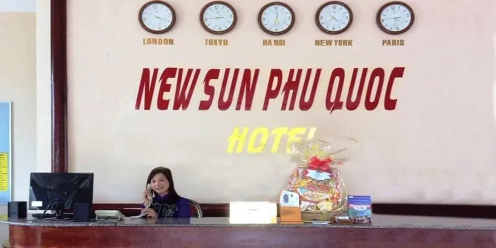 Phoenix Hotel - photo 13