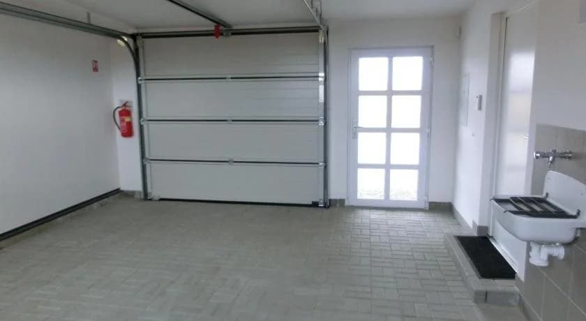 Black Bridge Hotel Apartment - photo 10