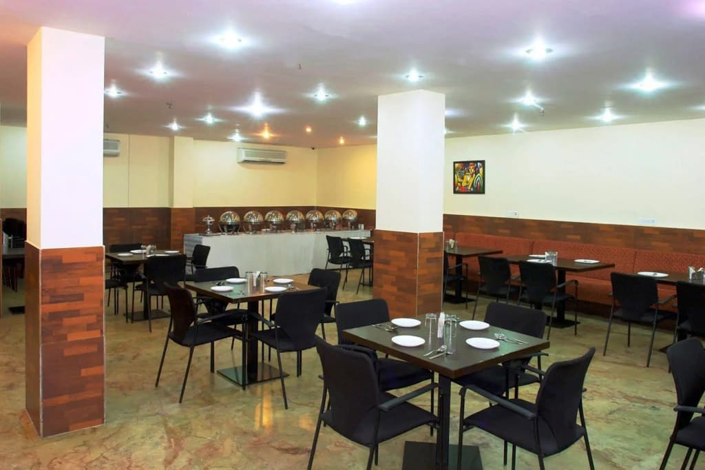 OYO 4212 Hotel Vedas Heritage - photo 15