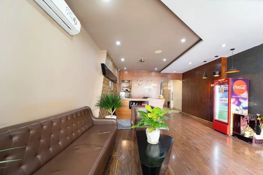 Collection O District 10 Near Van Hanh Hospital Formerly Lan Rung Hotel - photo 2