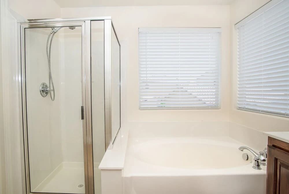Grey High Roller - 4Bd 3Ba - photo 8