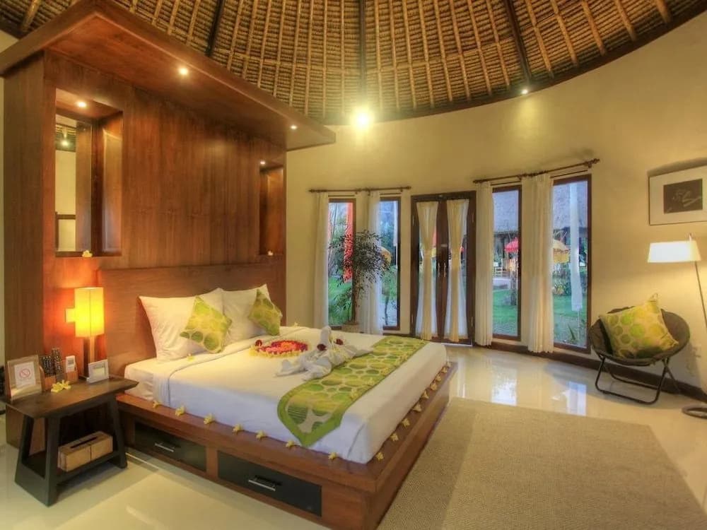 Villa Kunang Kunang - photo 3