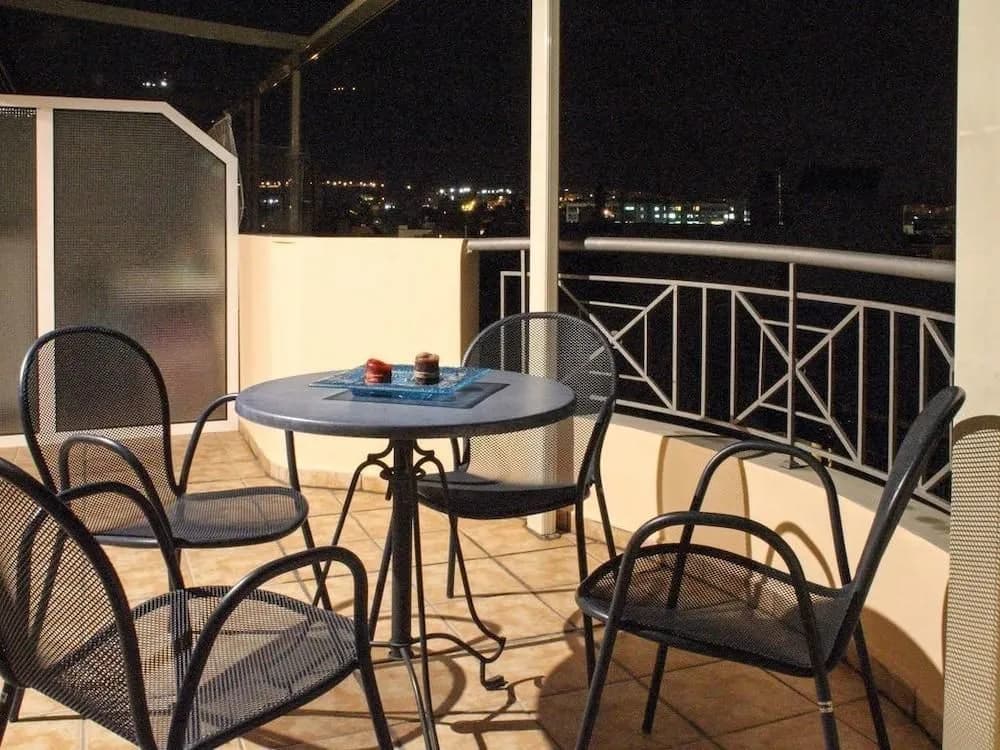 Lovely flat with big terrace & panoramic view - photo 1
