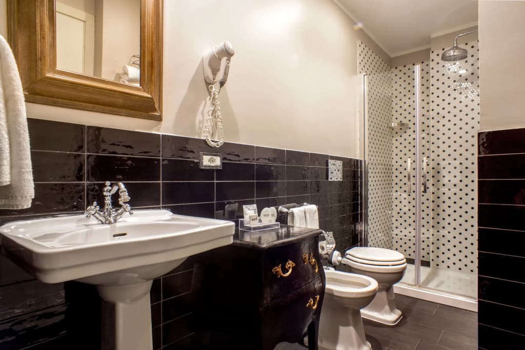 The B Place Hotel - photo 8