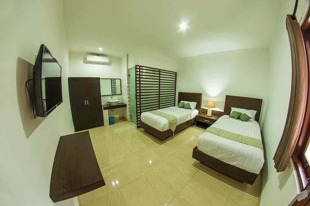 Gatsby Hotel and Hostel - photo 4