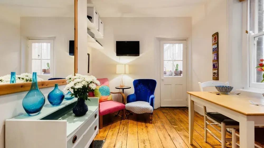 Urban Central London 2BR with Roof Terrace! - photo 10