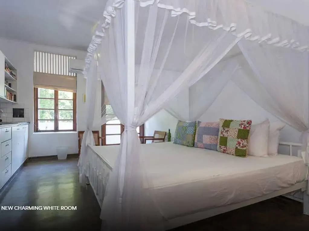 Colombo 7 - A Charming White Room - photo 2