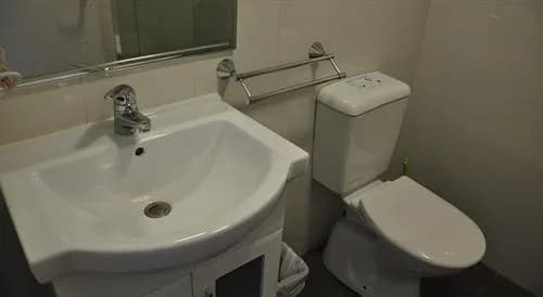 Habitat HQ - Hostel - photo 8