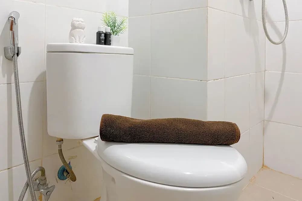 Best Choice 2Br At Apartment Vittoria Residence - photo 8