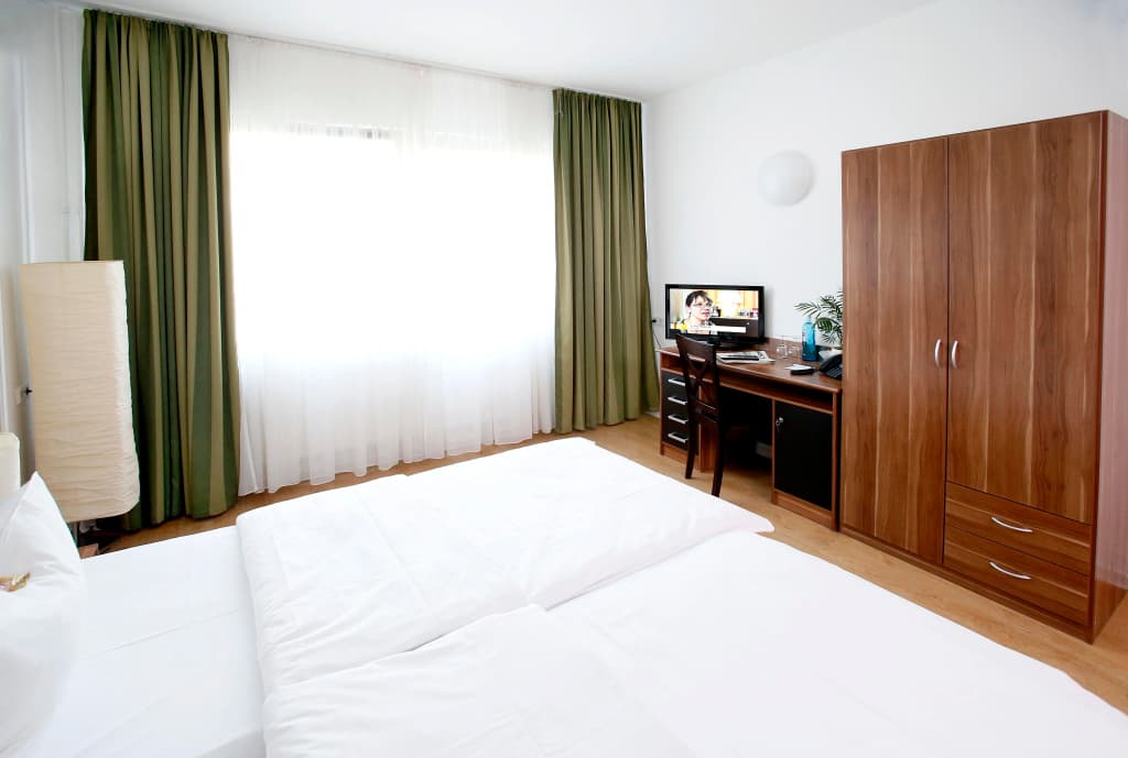 Hotel Lützow - photo 4