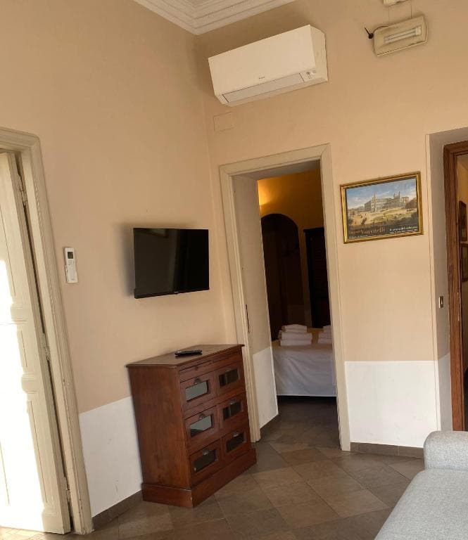 3House - main photo