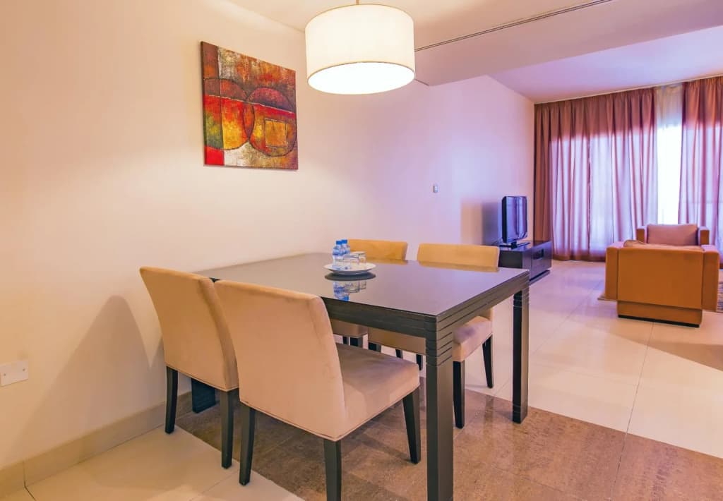 Imperial Suites Hotel - photo 4
