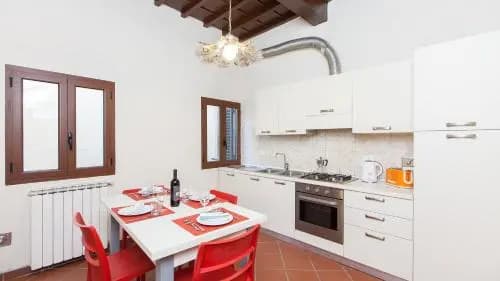 Florence Apartments - Tower - photo 3