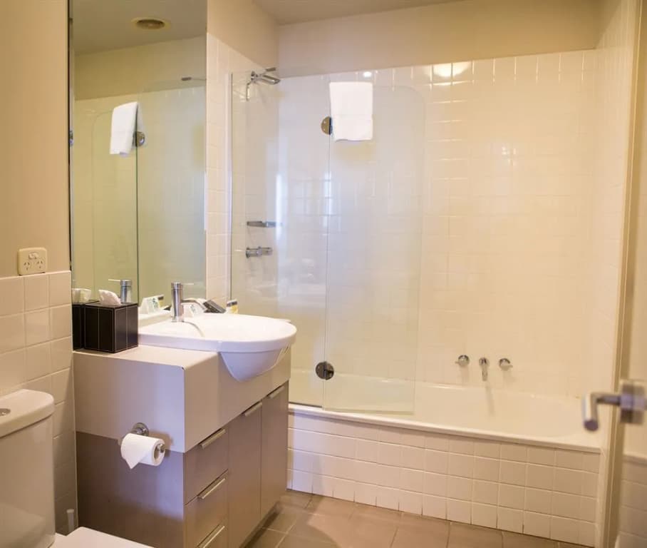 Aria Hotel Apartments - photo 9